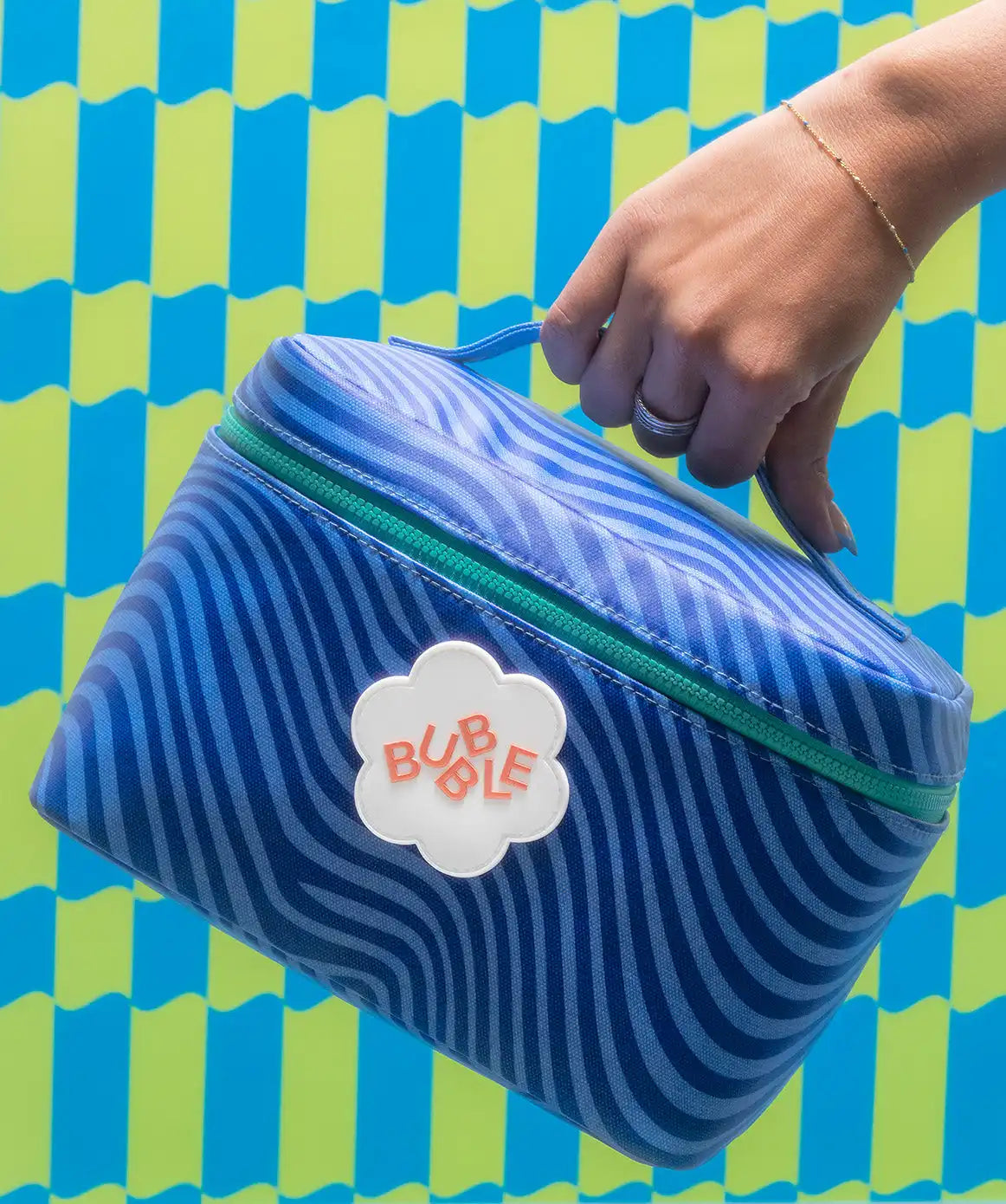 hellobubblecenter.it.com